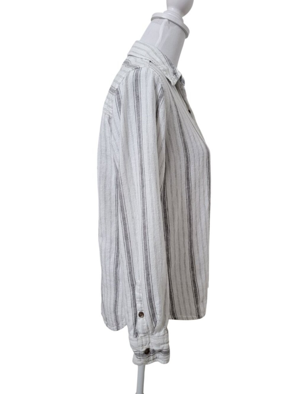 Universal Thread Size XS Gray & White Striped Relaxed Fit Button Down Shirt - Picture 5 of 12